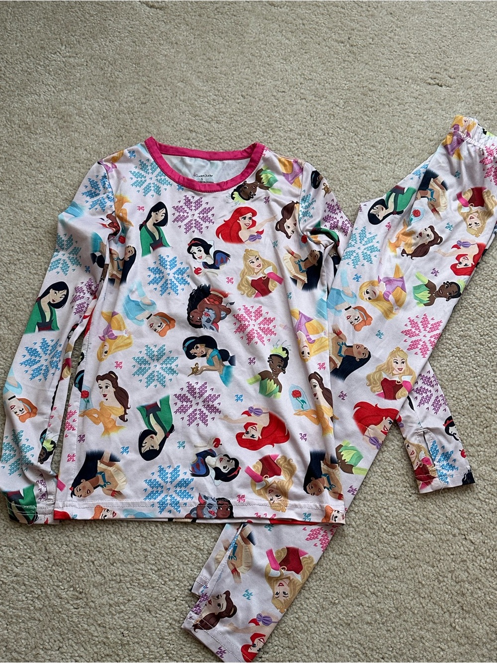 Cuddl Duds Girls White Multi-Princess Print Pajama Set